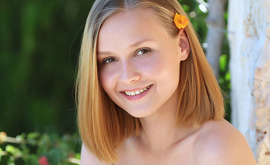 Taya - Healthy Glow  by MPLstudios